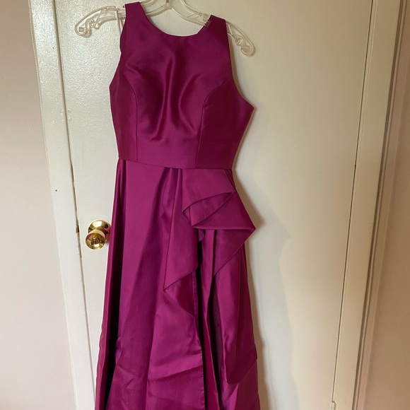 Sherri Hill Prom Dress - Picture 3 of 4